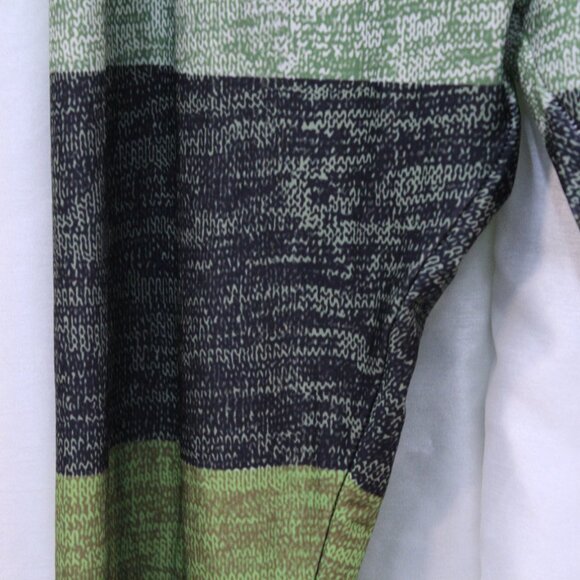 Chic Striped Green and Gray Leggings - Picture 5 of 12